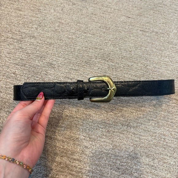 Unbranded Accessories - Vintage Black Faux Leather Belt With Gold Belt Buckle - Size 10